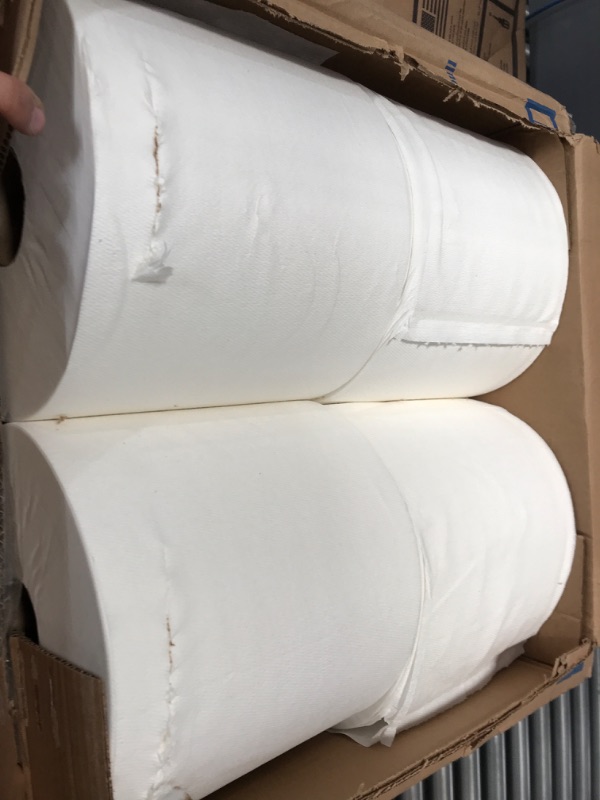 Photo 2 of SofPull Centerpull High Capacity Paper Towels by GP PRO (Georgia-Pacific), White, 28143, 567 Sheets Per Roll, 4 Rolls Per Case Paper towel refill