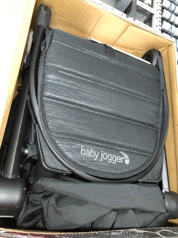 Photo 3 of Baby Jogger City Tour 2 Single Stroller - Jet