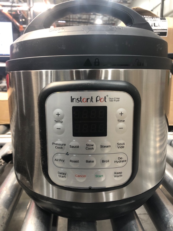 Photo 2 of ***TESTED/ POWERS ON***Instant Pot 8 qt 11-in-1 Air Fryer Duo Crisp + Electric Pressure Cooker