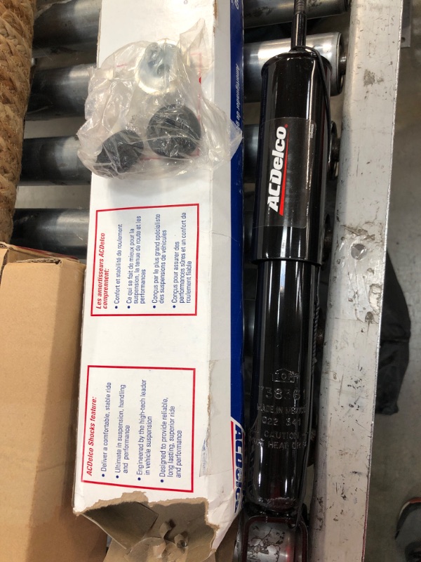 Photo 2 of ACDelco Advantage 520-431 Gas Charged Front Shock Absorber