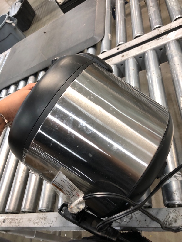 Photo 4 of COMFEE' Rice Cooker, 8-in-1 Stainless Steel Multi Cooker, Slow Cooker, Steamer, Saute, and Warmer, 5.2 QT, 20 Cups Cooked(10 Cups Uncooked), Brown Rice, Quinoa and Oatmeal, 8 One-Touch Programs 20-cup cooked/10-cup uncooked