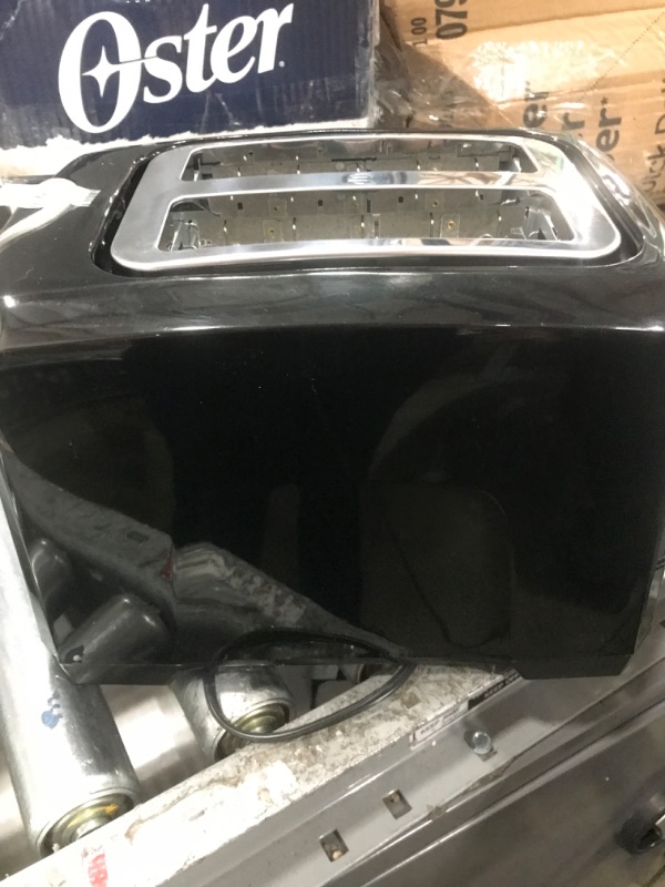 Photo 1 of ***POWERS ON*** BLACK+DECKER 2-Slice Extra-Wide Slot Toaster, Square, Black, T2569B