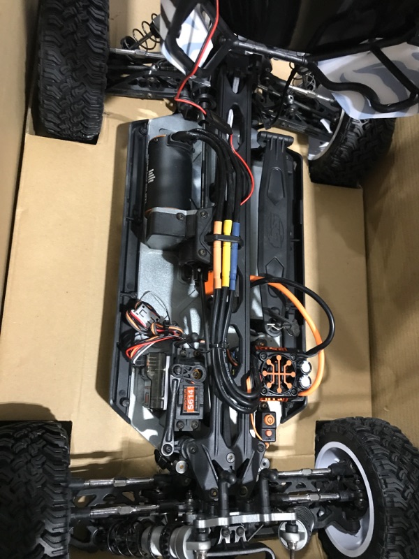 Photo 4 of *** UNABLE TO TEST *** Losi 1/10 Tenacity DB Pro 4 Wheel Drive Desert Buggy Brushless RTR Battery and Charger Not Included with Smart Fox Racing LOS03027V2T2