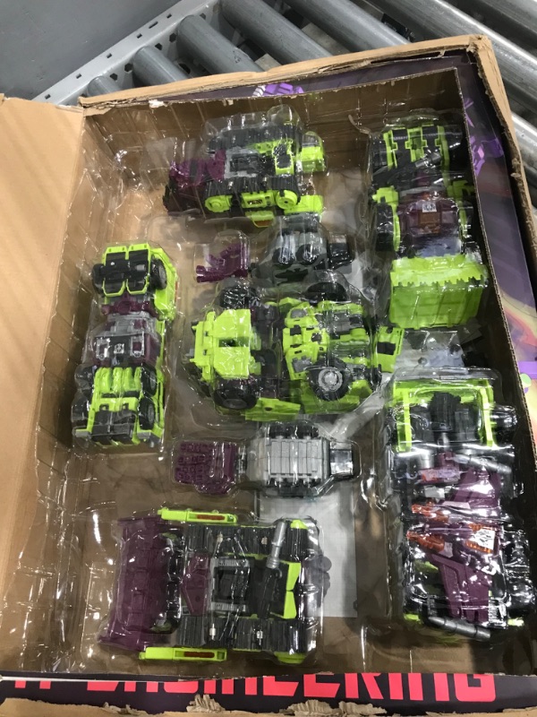 Photo 4 of  NBK Devastator Transformation Constructicons
