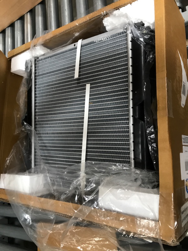 Photo 2 of Complete Tractor 1906-6309 Radiator Compatible With/Replacement For Kubota B26 Indust/Const, B2630HSD, B2710HSD, B2910HSD, B3030HSD, B3200HSD, B3200HSDWO, B3300SUHSD, B7800HSD, ZD25F Mower, ZD28 Mower