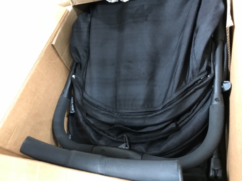 Photo 2 of BROKEN IN THE BACK OF THE SEAT. SOLD FOR PARTS ONLY*******
Lightweight Travel Stroller - Compact Travel Stroller for Airplane, One-Hand Folding Baby Stroller, Toddler Stroller 