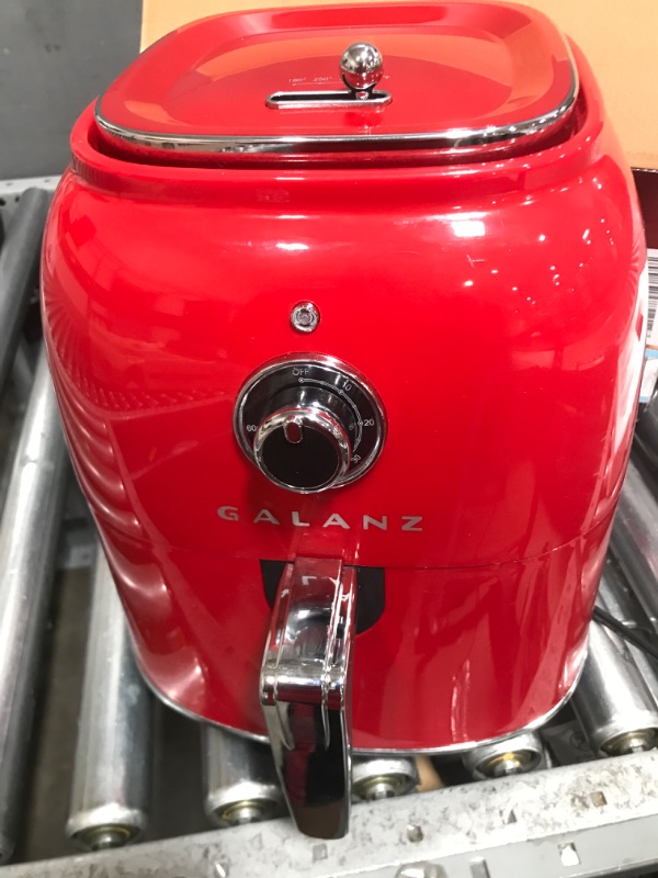 Photo 2 of 4.8 qt. Red Electric Air Fryer Retro