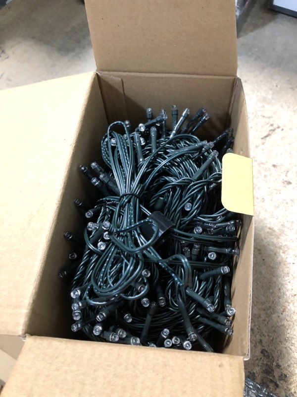 Photo 1 of 2 pack 4' green lights