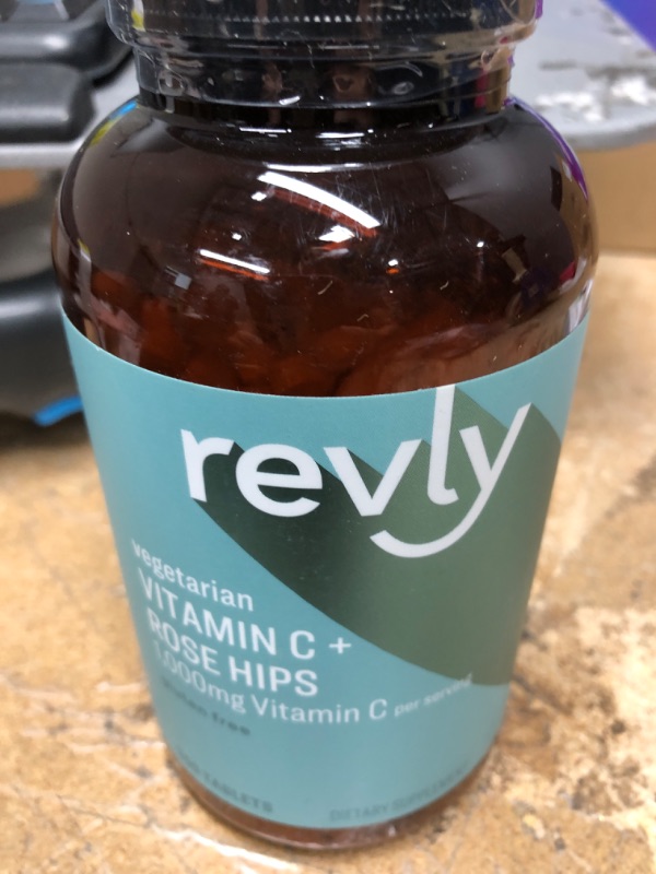 Photo 2 of Amazon Brand - Revly Vitamin C 1,000mg with Rose Hips, Gluten Free, Vegetarian, 300 Tablets