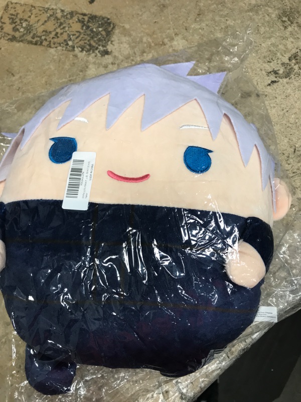 Photo 2 of Anime Plush Doll Figures Gojo Satoru / Yuji Itadori Plushie Stuffed Toys Keychain Cosplay Props Gift for Fans (Gojo Satoru (B), 30cm/11.81inch) Gojo Satoru (B) 30 cm/11.81 in