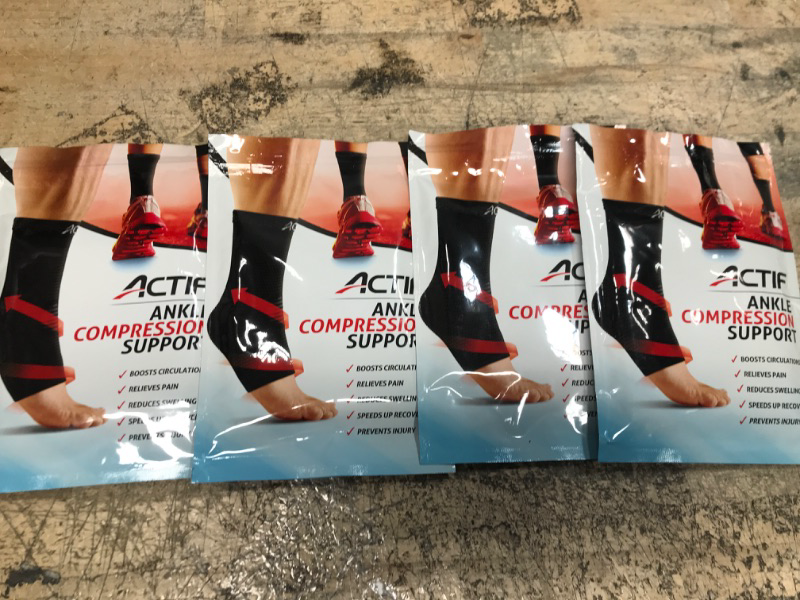 Photo 2 of 4 ITEM Actif Sports Ankle Compression Sleeve BUNDLE