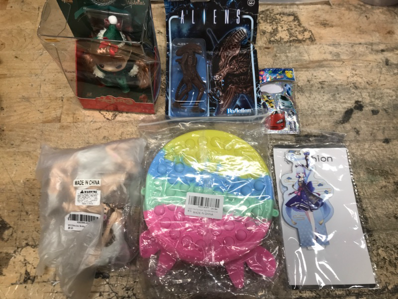 Photo 1 of 6 ASSORTED TOYS BUNDLE