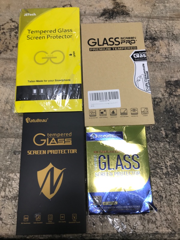 Photo 1 of 4 ITEM SCREEN PROTECTOR BUNDLE