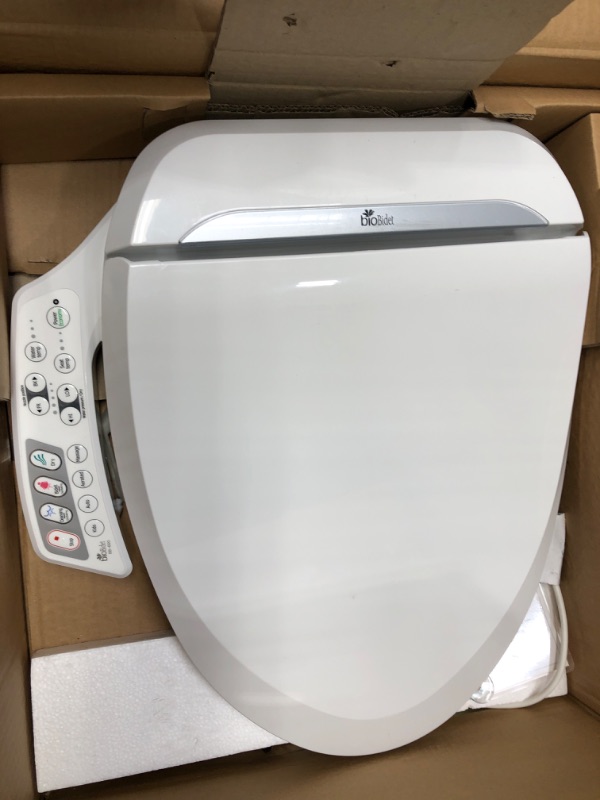 Photo 3 of **HAS BEEN USED** 
BioBidet Ultimate BB-600 Bidet Toilet Seat, adjustable Heated Seat and Freshwater, Dual Nozzle Sprayer, Posterior Feminine Wash, Elongated BB600-Side Control Panel Elongated