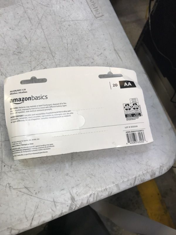Photo 1 of FACTORY SEALED ---Amazon Basics 20 Pack AA Alkaline Batteries - Blister Packaging 20 Count (Pack of 1)