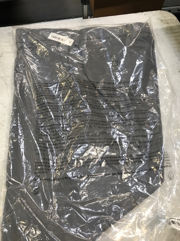 Photo 1 of Essentials Men's Standard Straight-Fit Stretch Golf, Gray, Size 32W X 31L
