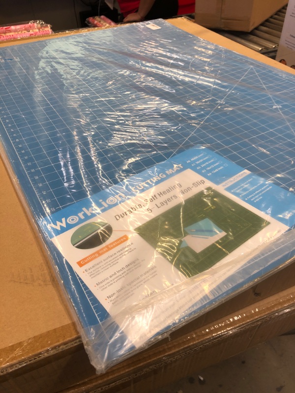 Photo 2 of WORKLION 24" x 36" Large Self Healing PVC Cutting Mat, Double Sided, Gridded Rotary Cutting Board for Craft, Fabric, Quilting, Sewing, Scrapbooking - Art Project… A1: Green/Blue A1:24 x 36 inch