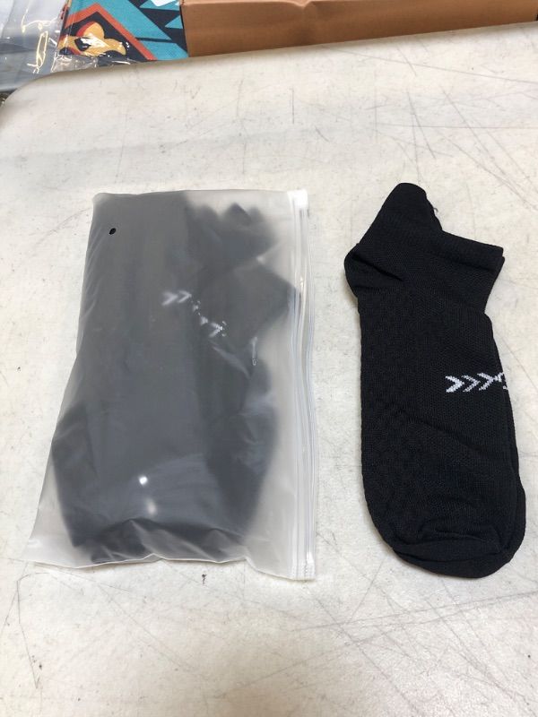 Photo 2 of FESIMNUCV socks for men and Women 4/7Pairs?Low Cut Compression Running Sock with Ankle Support - SIZE L/XL