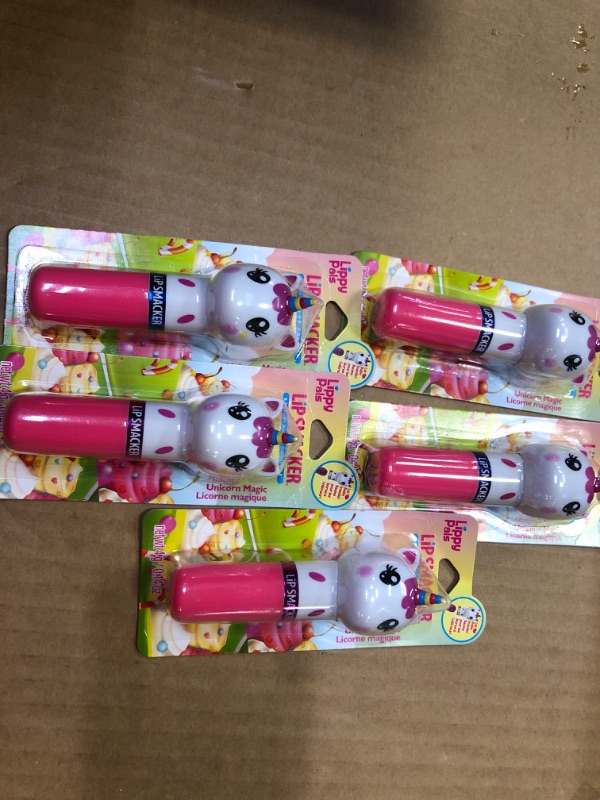 Photo 3 of 5pcs---Lip Smacker Lippy Pal Unicorn Flavored Lip Balm | Clear Matte | Unicorn Magic | For Kids, Girls | Stocking Stuffer | Christmas Gift