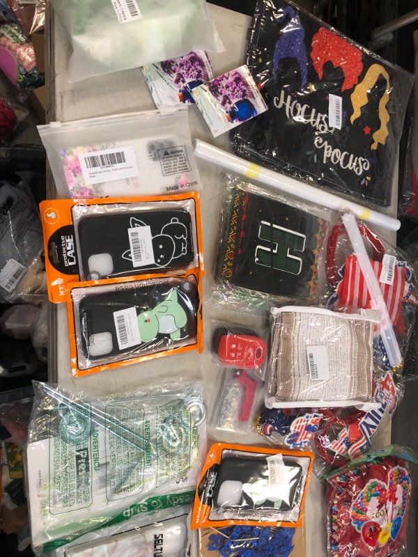 Photo 1 of 25  piece bag lot all new items 