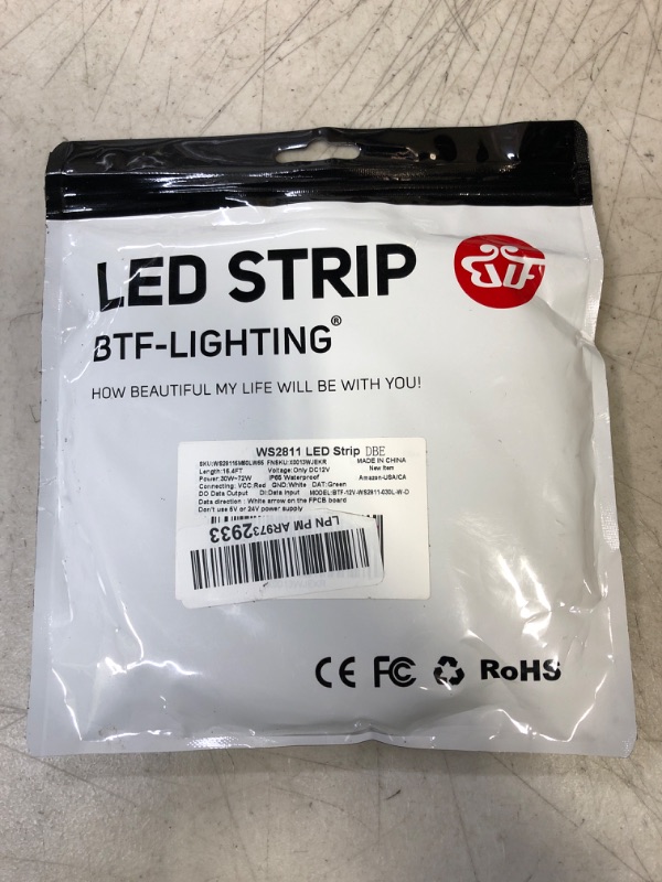 Photo 3 of BTF-LIGHTING WS2811 IC=RGB IC Addressable Dream Color LED Strip 16.4FT 60LEDs/m 20Pixels/m 300LEDs 100pixels IP65 Splash Proof Black PCB Flexible DC12V Chasing Effect for Bedroom,Desk,Home Decoration
