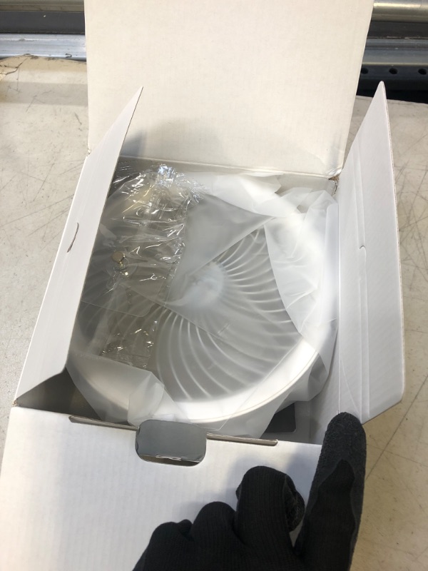 Photo 1 of circular usb fan