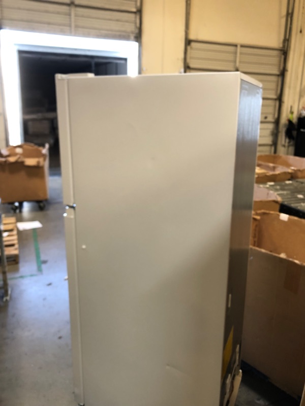 Photo 1 of 10.1 cu. ft. Top Freezer Refrigerator in White
