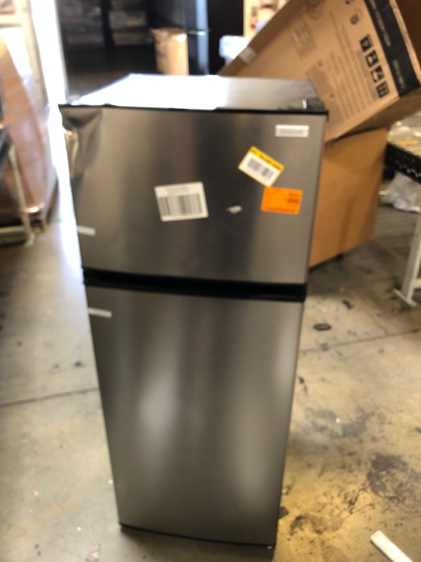 Photo 5 of 7.1 cu. ft. Top Freezer Refrigerator in Stainless Steel Look
