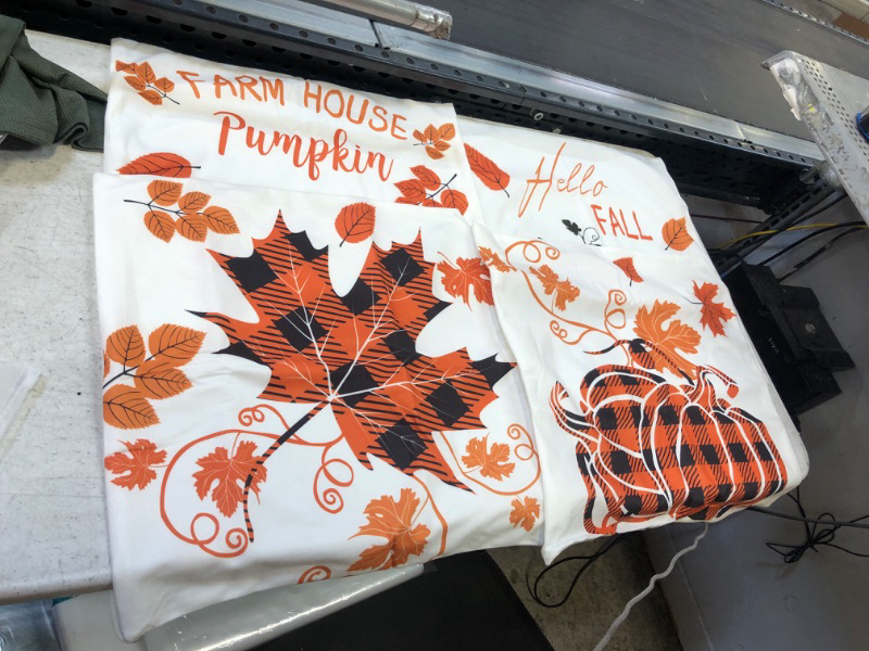 Photo 1 of 4 18X18 PUMPKIN FALL THROW PILLOW CASES 