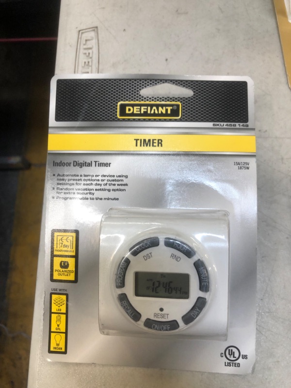 Photo 2 of 15 Amp 7-Day Indoor Plug-In Digital Polarized Timer, White