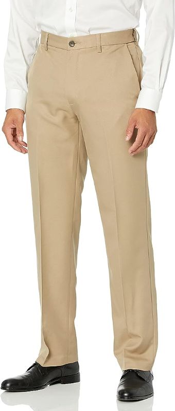 Photo 1 of Amazon Essentials Men's Classic-Fit Expandable-Wai - 40X29/BEIGE
