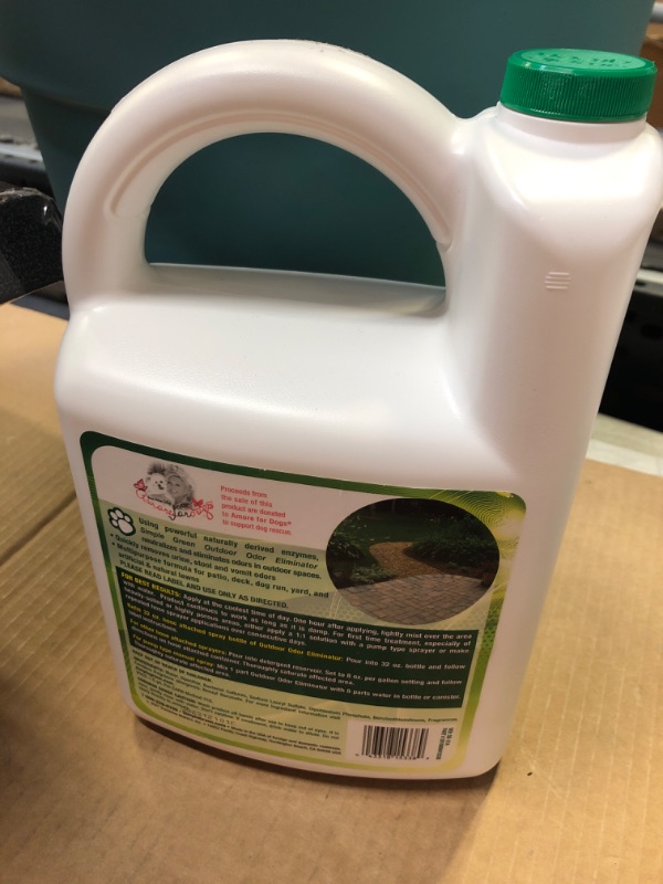 Photo 2 of 1GALLON --Simple Green Outdoor Odor Eliminator for Pets, Dogs, Ideal for Artificial Grass & Patio 1 gallon