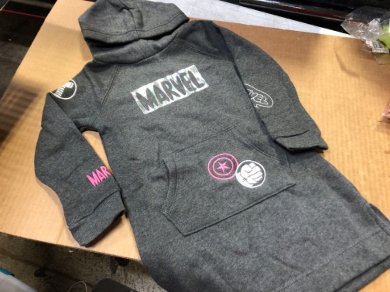 Photo 1 of 2T--Amazon Essentials Disney | Marvel | Star Wars | Frozen | Princess Girls and Toddlers' Fleece Long-Sleeve Hooded Dresses 2T Charcoal Heather, Marvel/Patches
