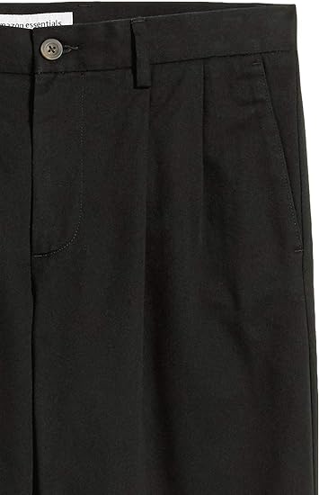 Photo 1 of Amazon Essentials Men's Classic-Fit Wrinkle-Resistant Pleated Chino Pant -Navy Size 30W 32L