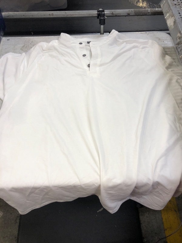 Photo 1 of 3xl -- MENS SHIRT , WHITE 