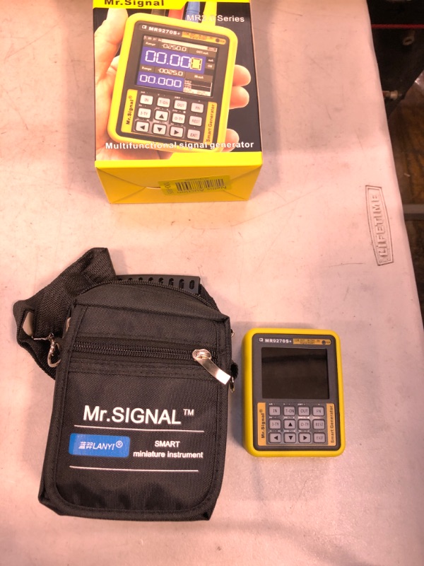 Photo 3 of Mr. Signal multifunctional signal generator 