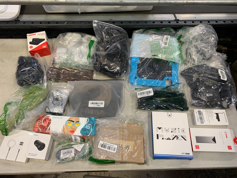 Photo 1 of 20 PIECE MISC. BAG LOT