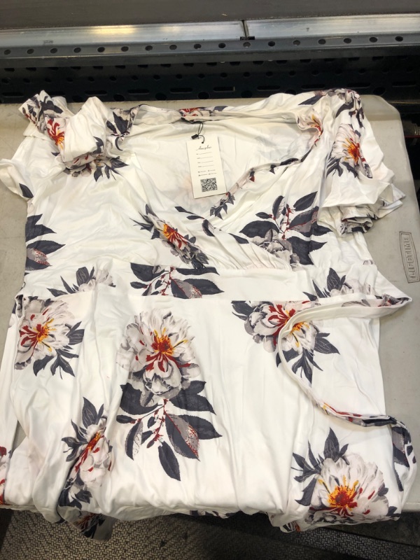 Photo 1 of AMZ PLUS women's v neck white printed dress size 3xl 