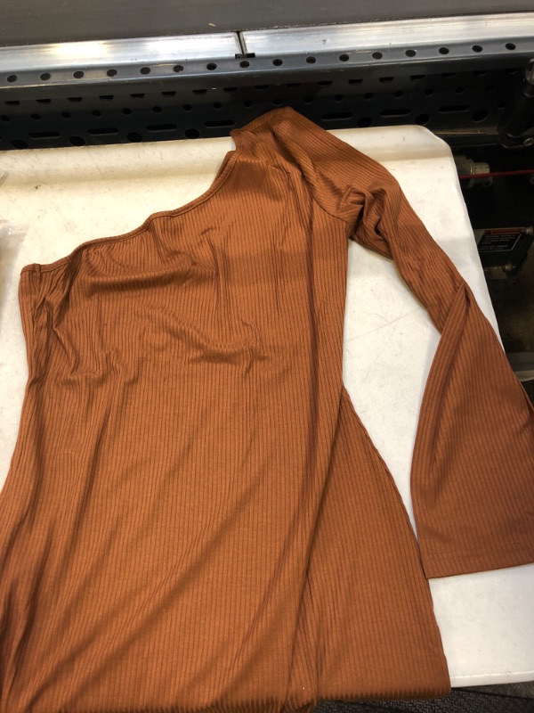 Photo 1 of Lynwitkui women's one shoulder bell size large 