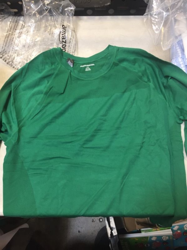 Photo 2 of Amazon Essentials Men's Active Seamless Long-Sleeve T-Shirt Large Green