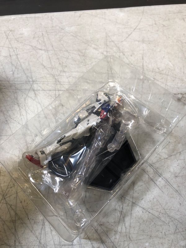 Photo 1 of Banpresto Mobile Suit Gundam Seed Internal Structure GAT-X105 Strike Gundam(ver.A)
