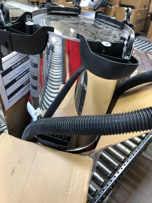 Photo 3 of 12-Gallons 6-HP Corded Shop Vacuum 
