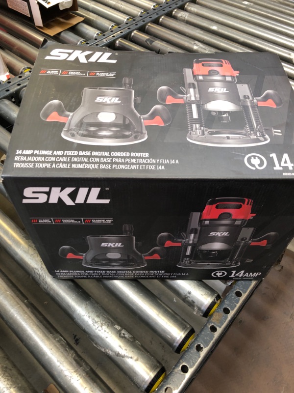 Photo 1 of 1/4-in and 1/2-in 14-Amp 2.5-HP Variable Speed Combo Fixed/Plunge Corded Router
