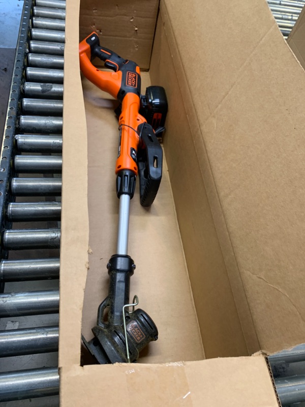 Photo 2 of BLACK+DECKER LST140C String Trimmer + 40-Volt Battery Pack Kit w/ extra 2.0 AH Battery