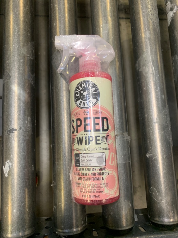 Photo 1 of Chemical Guys WAC_202_16 Speed Wipe Quick Detailer (16 oz) 