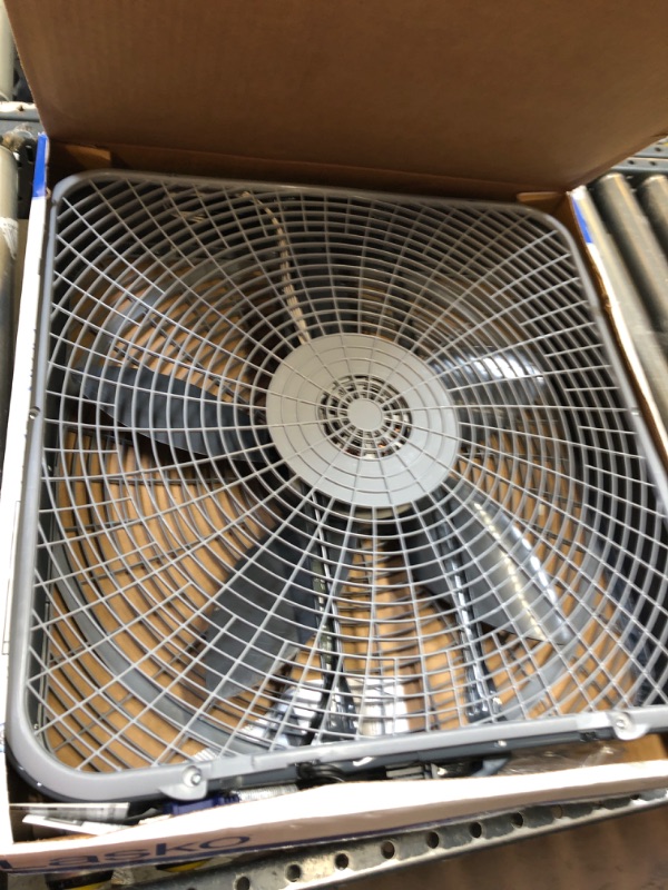 Photo 3 of 20 in. Power Plus Box Fan