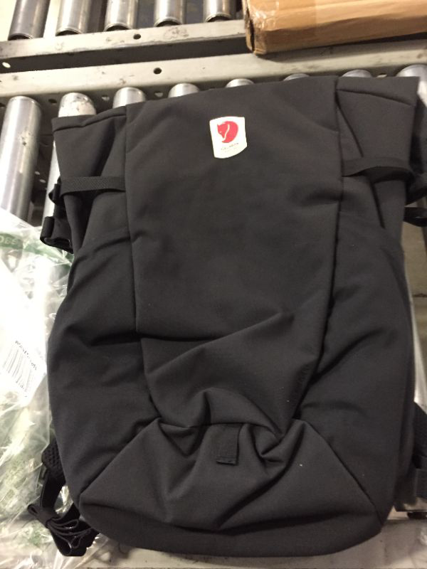 Photo 2 of Fjallraven Ulvo Rolltop 30 - Black
