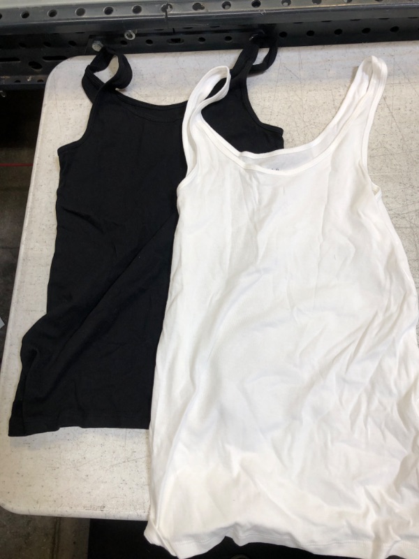 Photo 1 of Black And White Tank Tops Small 