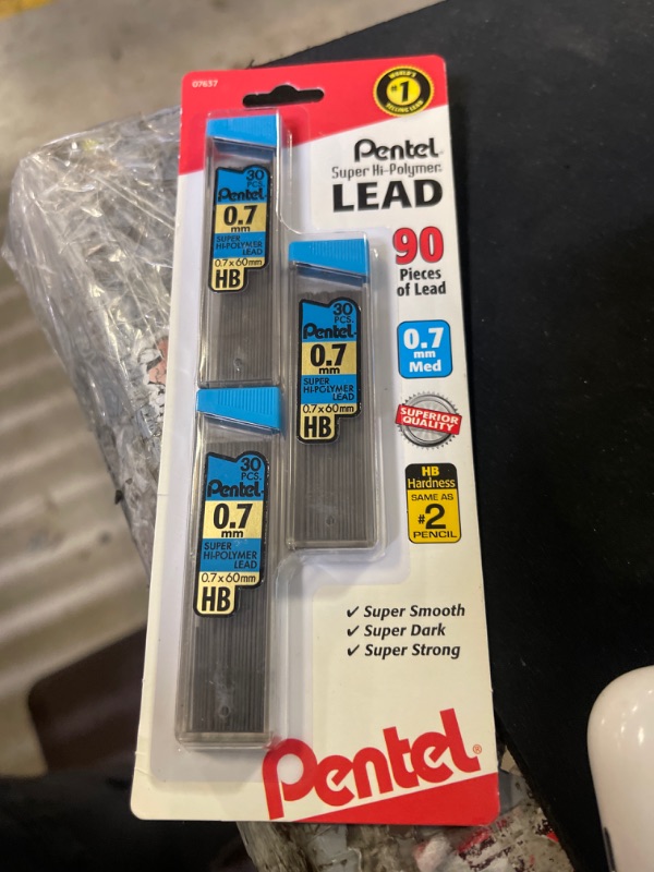 Photo 2 of Pentel Lead, Medium (0.7 mm) - 90 pieces