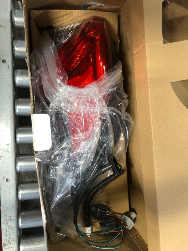 Photo 2 of (Left Driver Side) MZORANGE Tail Light Rear Brake Lamp For Toyota RAV4 2019 2020 2021